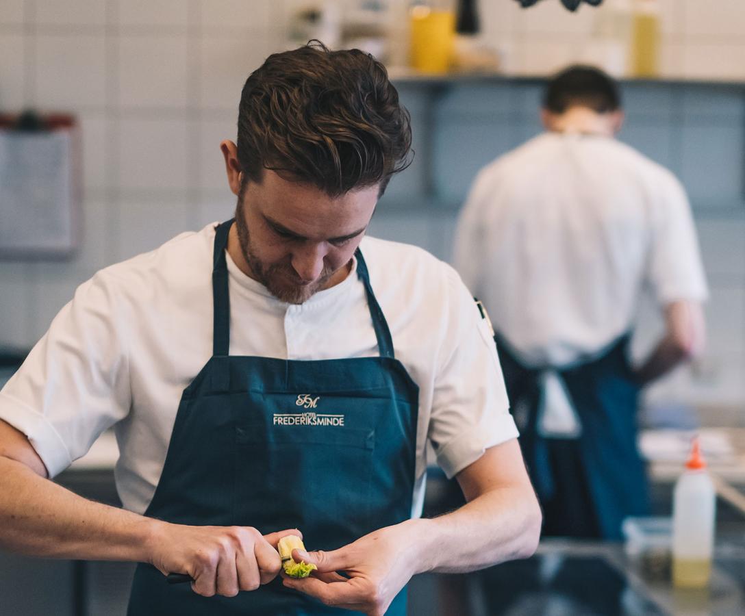 Jonas Mikkelsen - Frederiksminde